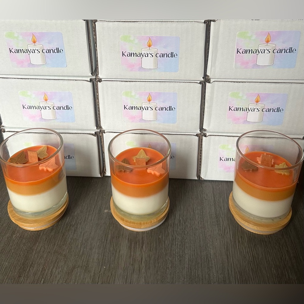 10oz pumpkin caramell cupcakes candles - Picture 3 of 4